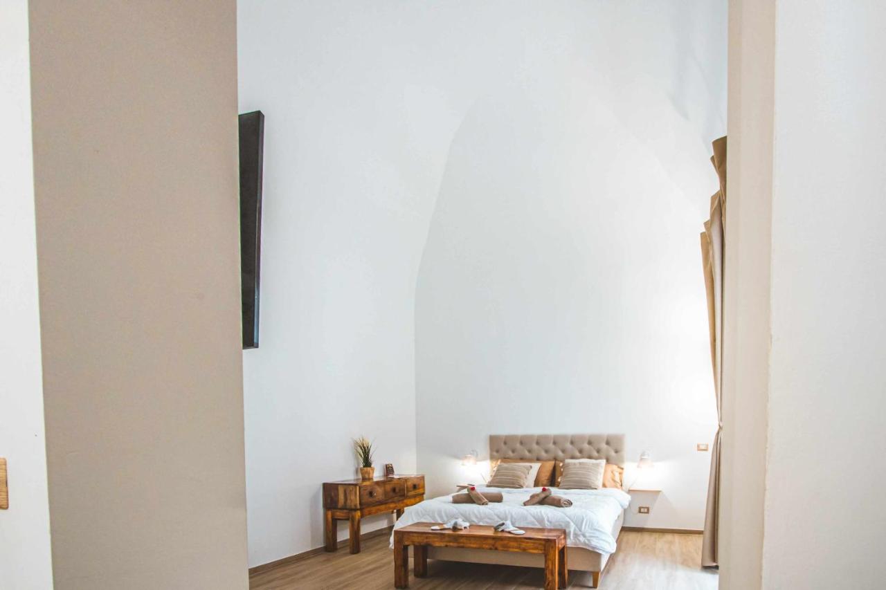 Cas358 Luxury Suite Bari Exterior foto